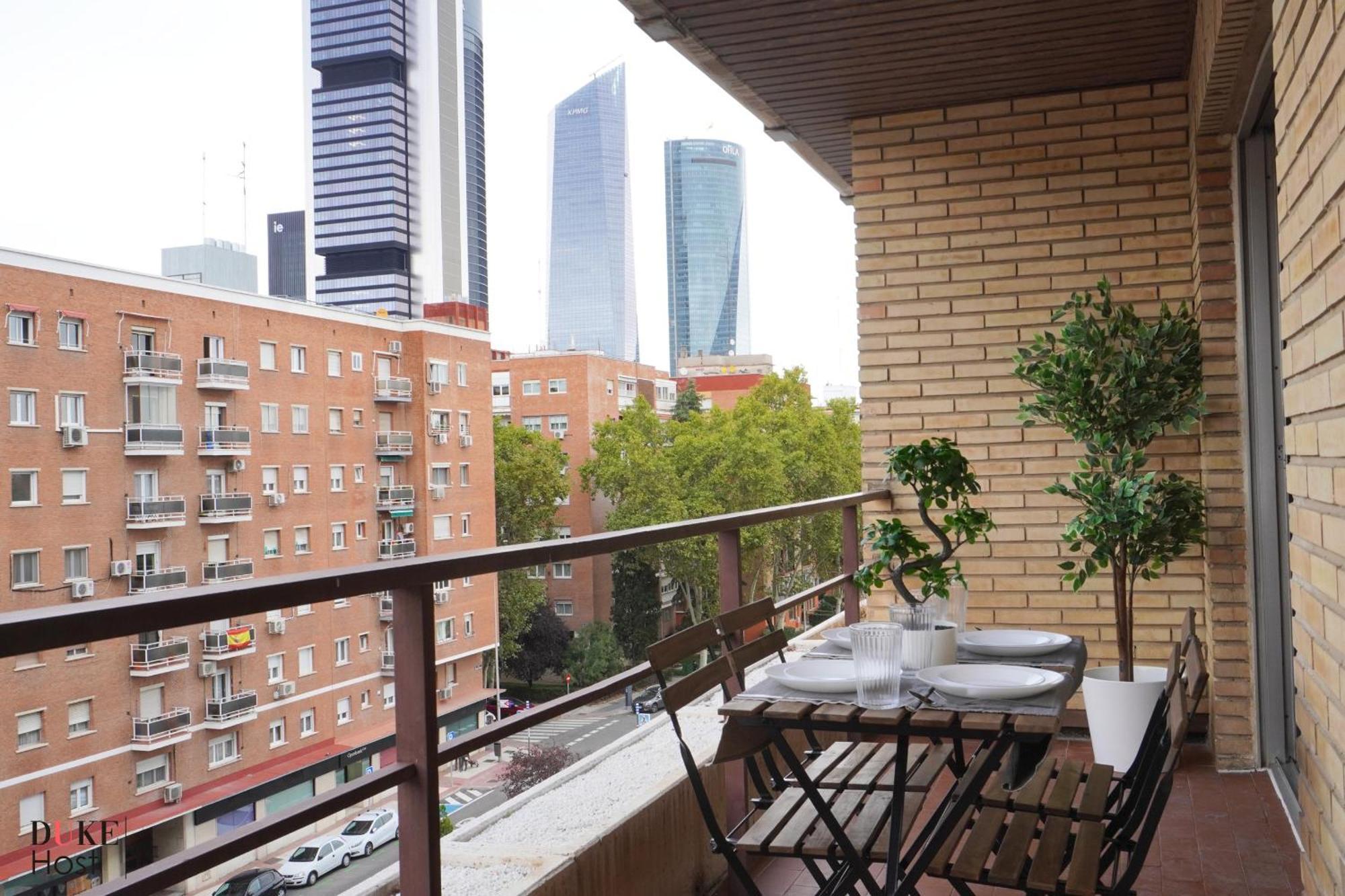 Chamartin Centro Norte Apartment Madrid Exterior photo